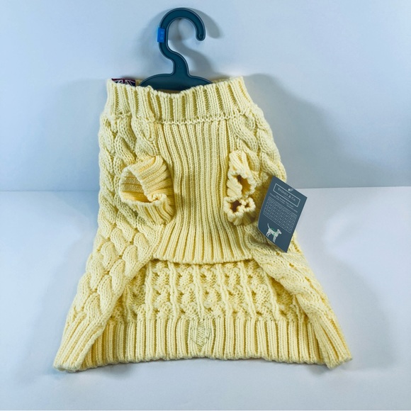 Sydney & Co. London Yellow Knit Dog Sweater Size Medium Cosy Warm Stylish - Picture 4 of 6